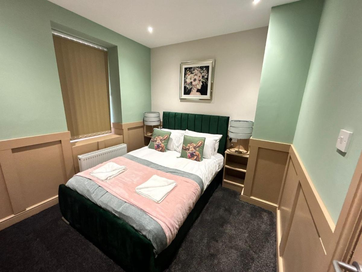 Strawberry Fields Suite By Sasco Apartments Blackpool Exterior photo