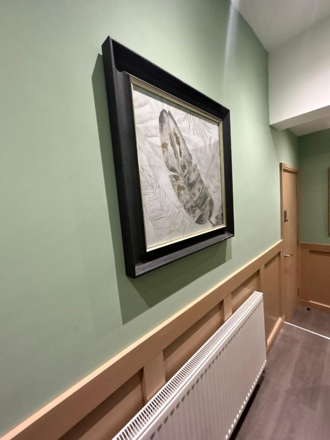 Strawberry Fields Suite By Sasco Apartments Blackpool Exterior photo